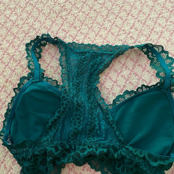 Bralette - Picture 2 of 5